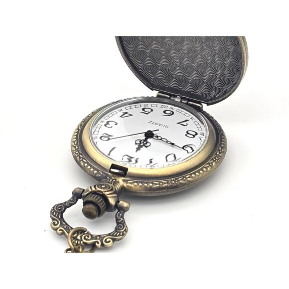 Philippians 4:13 Pocket Watch – Inspirational Scripture, Christian Bible Gift - Picture 4 of 9